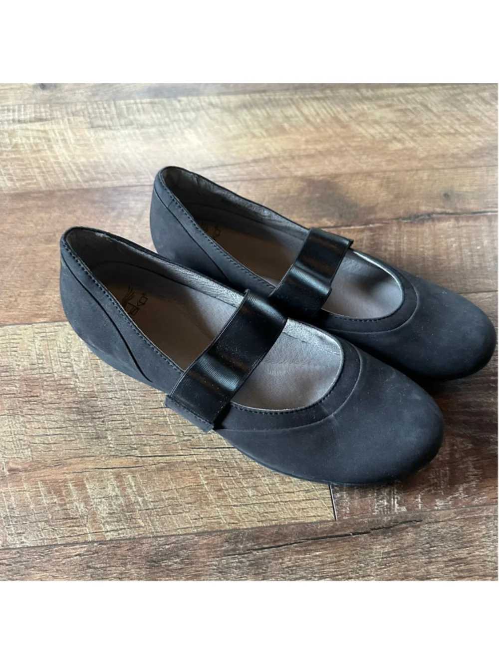 Women's Dansko Black Mary Jane Flats Size 5.5 Summer